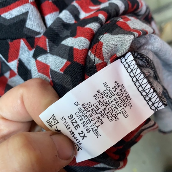 Tianna B. Wrap dress sz. 2X - Picture 3 of 3